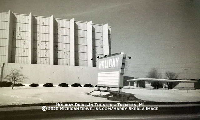 Holiday Drive-In Theatre - From Harry And Ron (newer photo)
